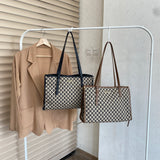 Palomino Nolla Shoulderbag - Khaki