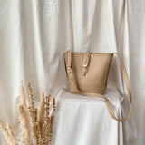 Palomino Giova Slingbag - Khaki