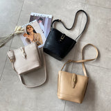 Palomino Giova Slingbag - Khaki