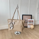 Palomino Vania Totebag - Khaki