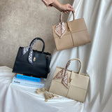 Palomino Nomia Handbag - Cream