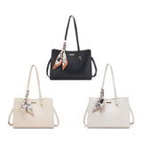 Palomino Lamina Shoulderbag Wanita - Ivory