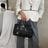 Palomino Tifani Handbag Wanita - Black