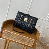 Palomino Rowena Shoulderbag - Black