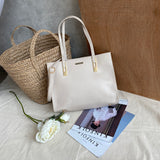 Palomino Denara Shoulderbag - Cream