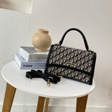 Palomino Joanna Slingbag - Black