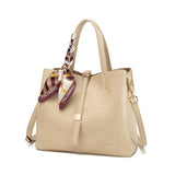 Palomino Harvi Handbag - Apricot