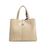 Palomino Harvi Handbag - Apricot