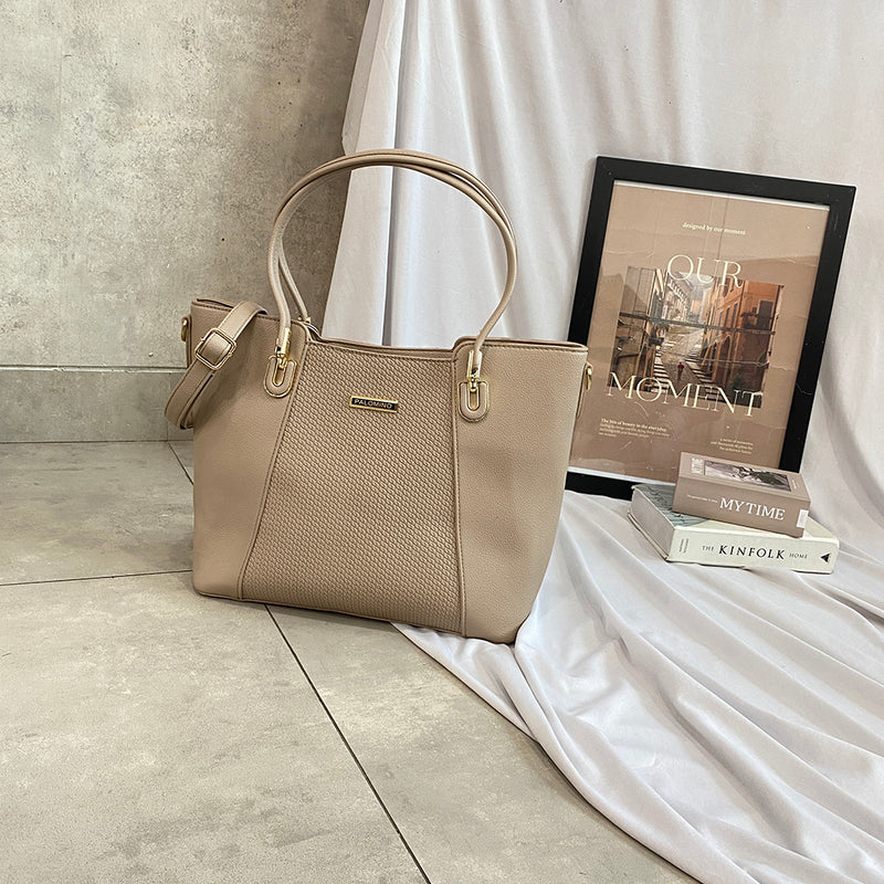 Palomino Ceska Totebag Wanita