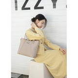 Palomino Ceska Totebag Wanita - Khaki